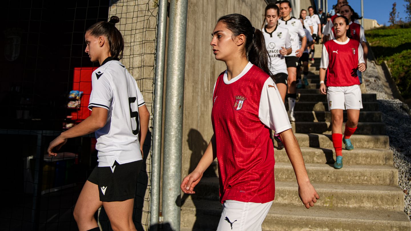 Tr S Jogadoras Na Sele O Nacional Sub Sporting Clube De Braga