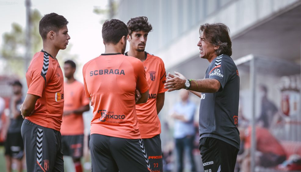 Triunfo folgado no primeiro teste 5