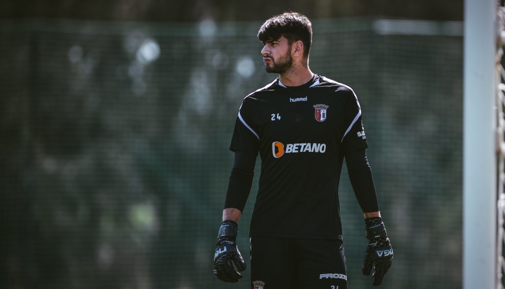 "Este é um clube exigente" 13