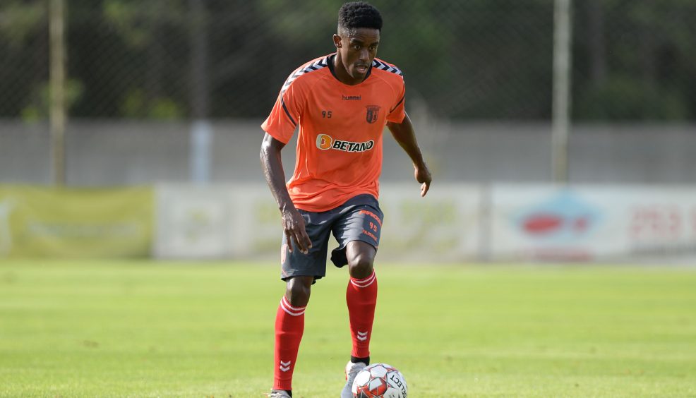 Murilo e Wilson marcam em empate 7