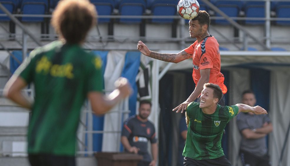 Murilo e Wilson marcam em empate 9