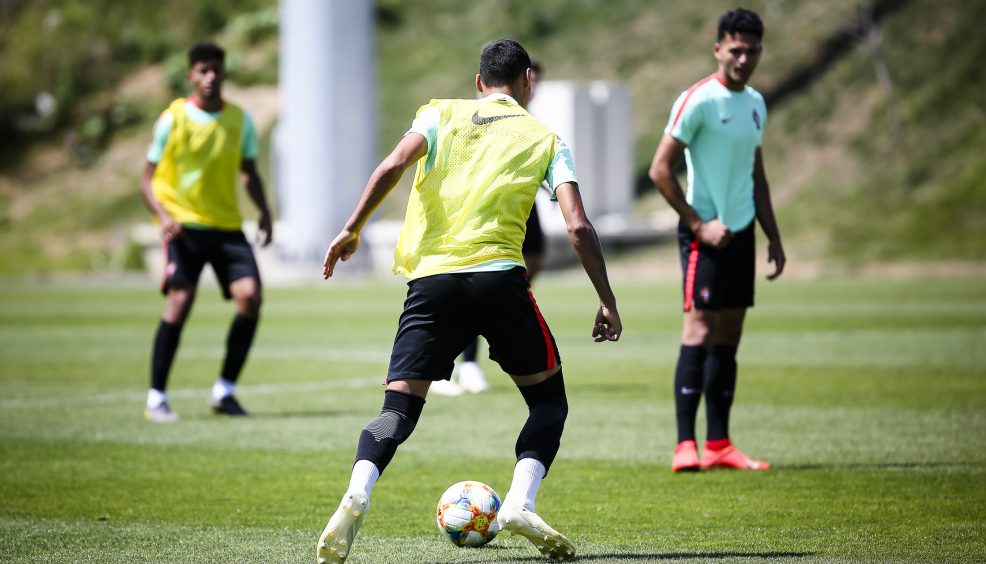 Samuel convocado para o Euro Sub-19 5