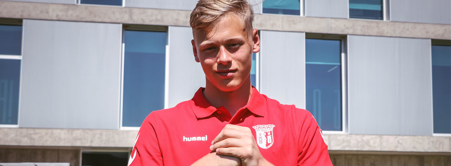 Lukas Hornicek é Gverreiro