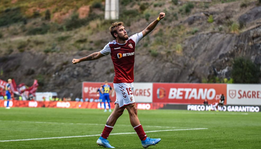 >"Eu e o SC Braga temos uma relação especial" 15