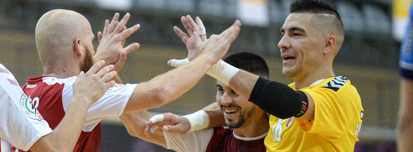 Gverreiros da Quadra regressam às vitórias