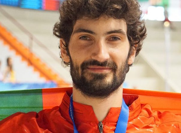 Júlio Ferreira eleito atleta do ano pela FADU