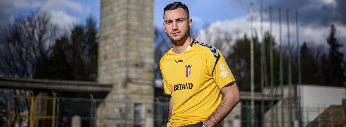 Rogério é Gverreiro até 2023 1