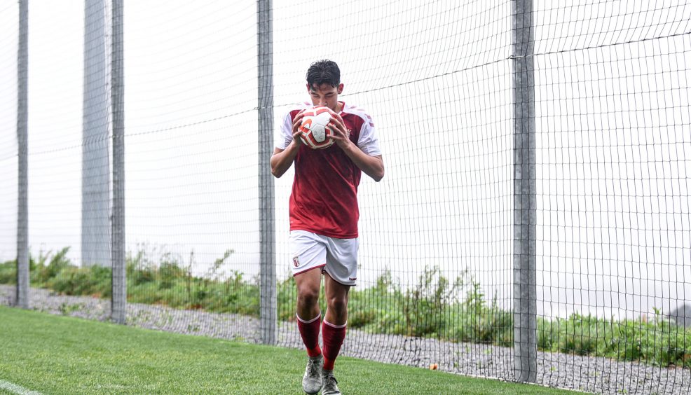 Sub-17 'metem a quarta' e ascendem ao pódio 13