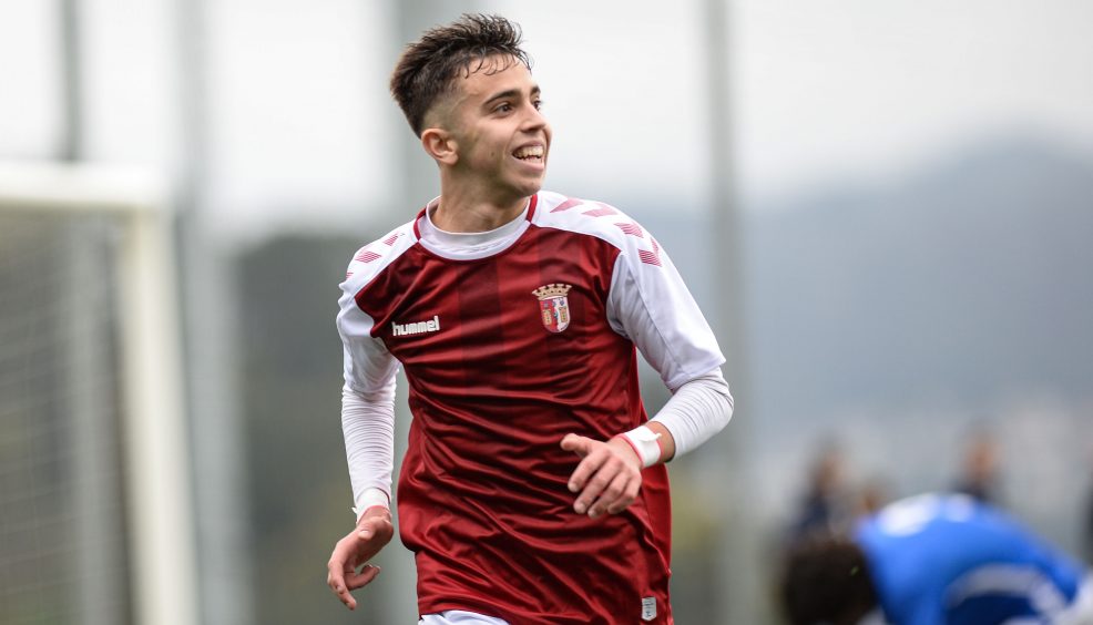 Sub-17 'metem a quarta' e ascendem ao pódio 23