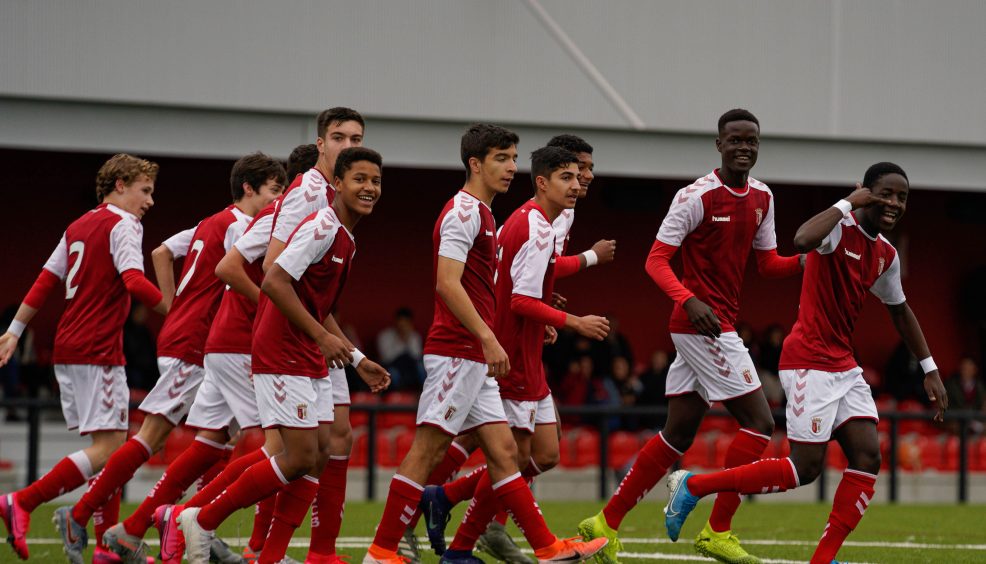 Domínio traduziu-se em goleada 10