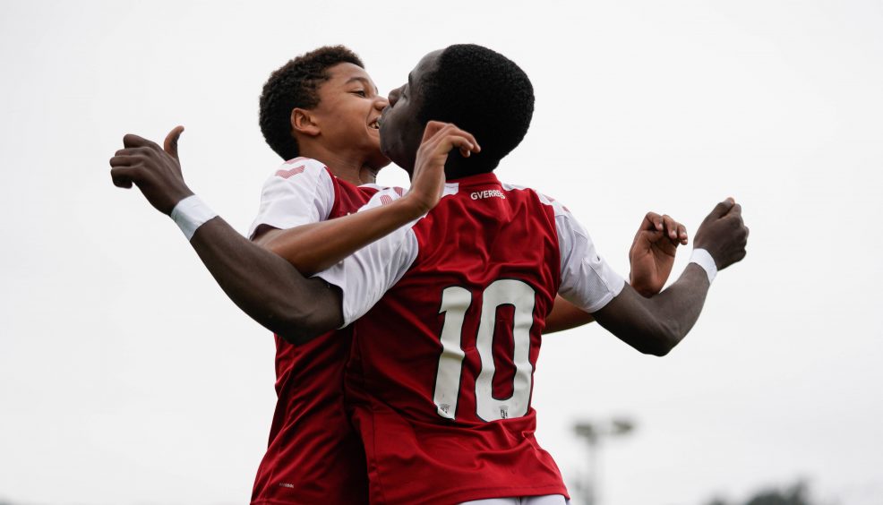 Domínio traduziu-se em goleada 19