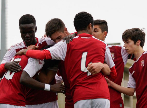 Sub-15 não tiram pé do acelerador 1