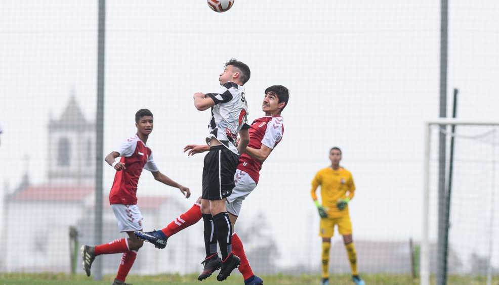 Sub-15 não largam hábito 13