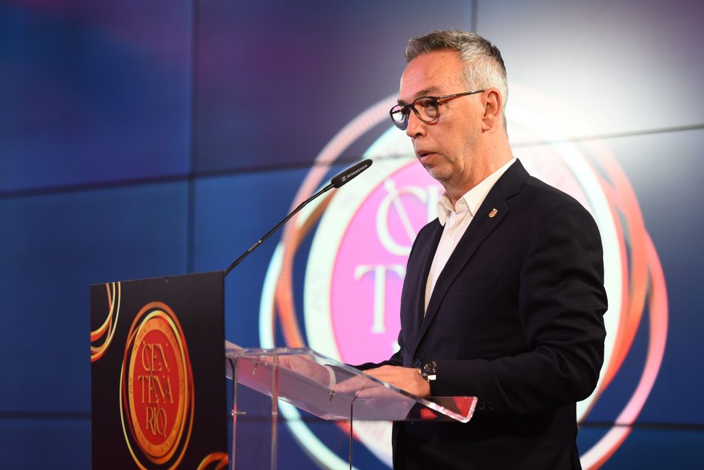 Programa do Centenário apresentado