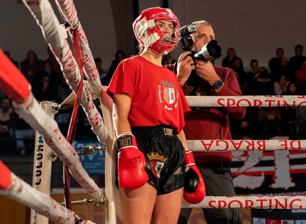 Lara, a Princesa Gverreira: 