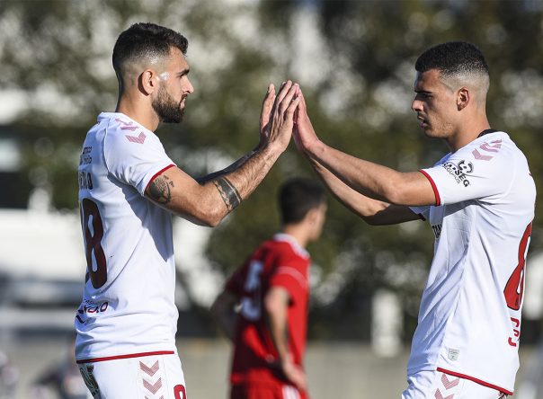 'Bês' de regresso aos triunfos 2