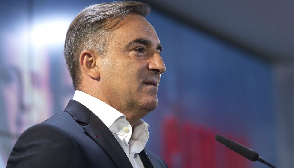Carlos Carvalhal apresentado 11