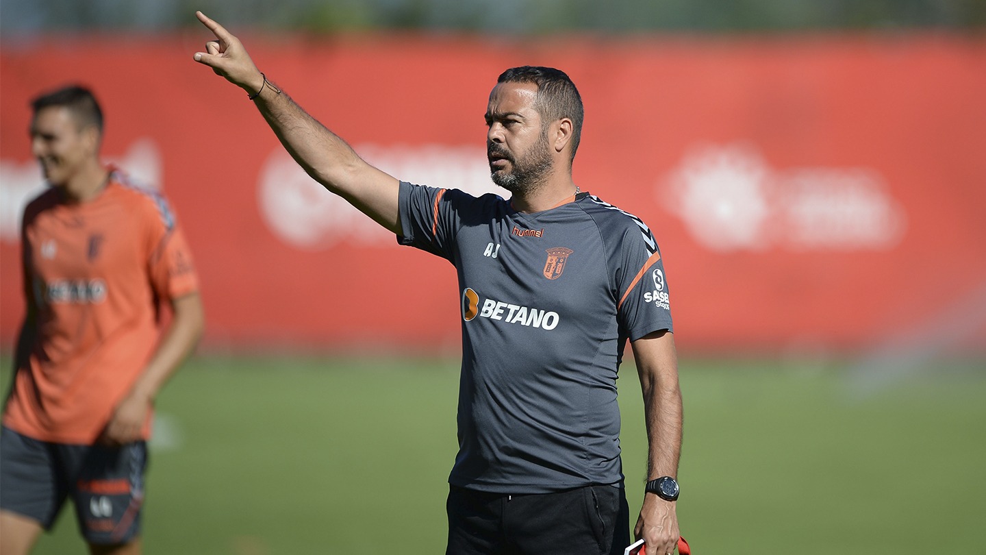 Artur Jorge Pede Agressividade E Dinâmica - Sporting Clube De Braga