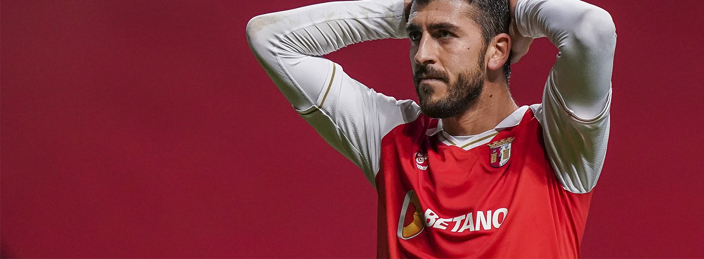 O triunfo fugiu fora de horas 2