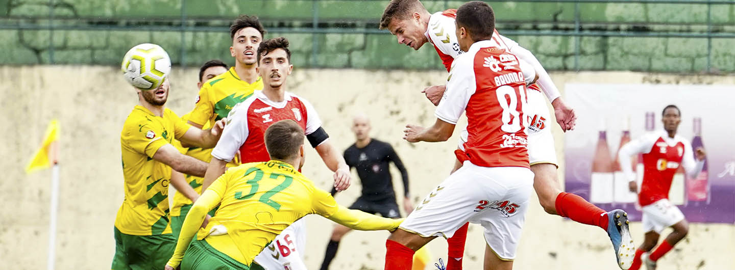 'Bês' interrompem série vitoriosa 2