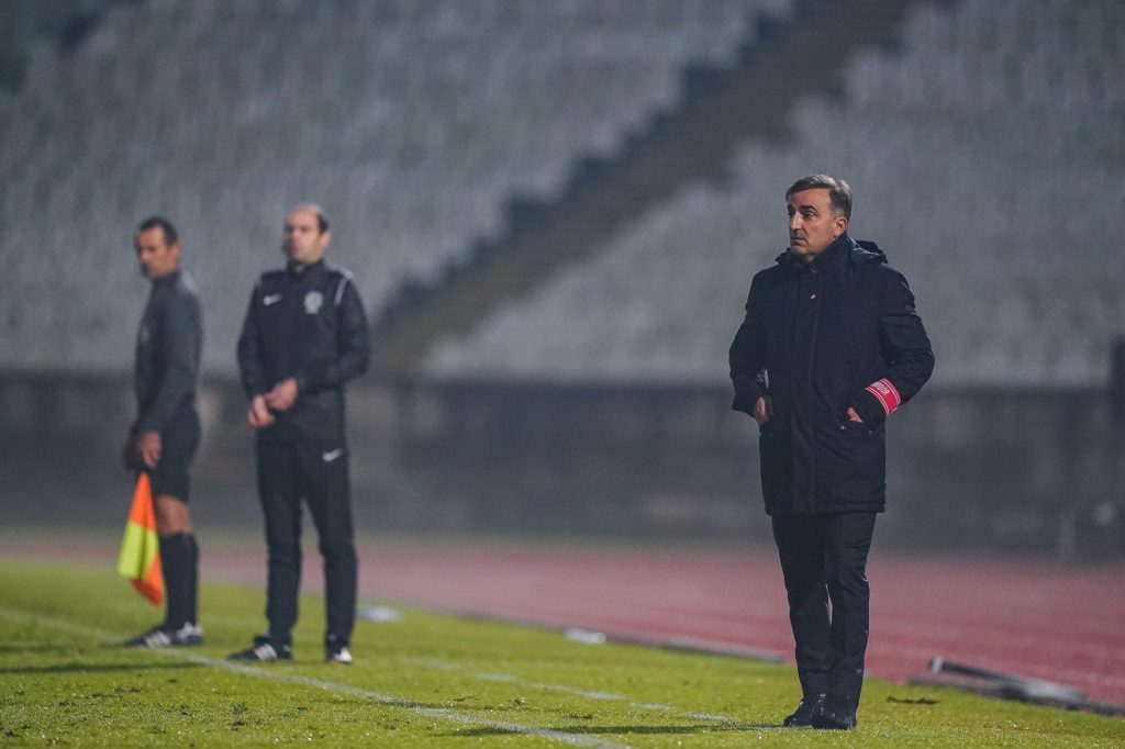 Carlos Carvalhal: " 7