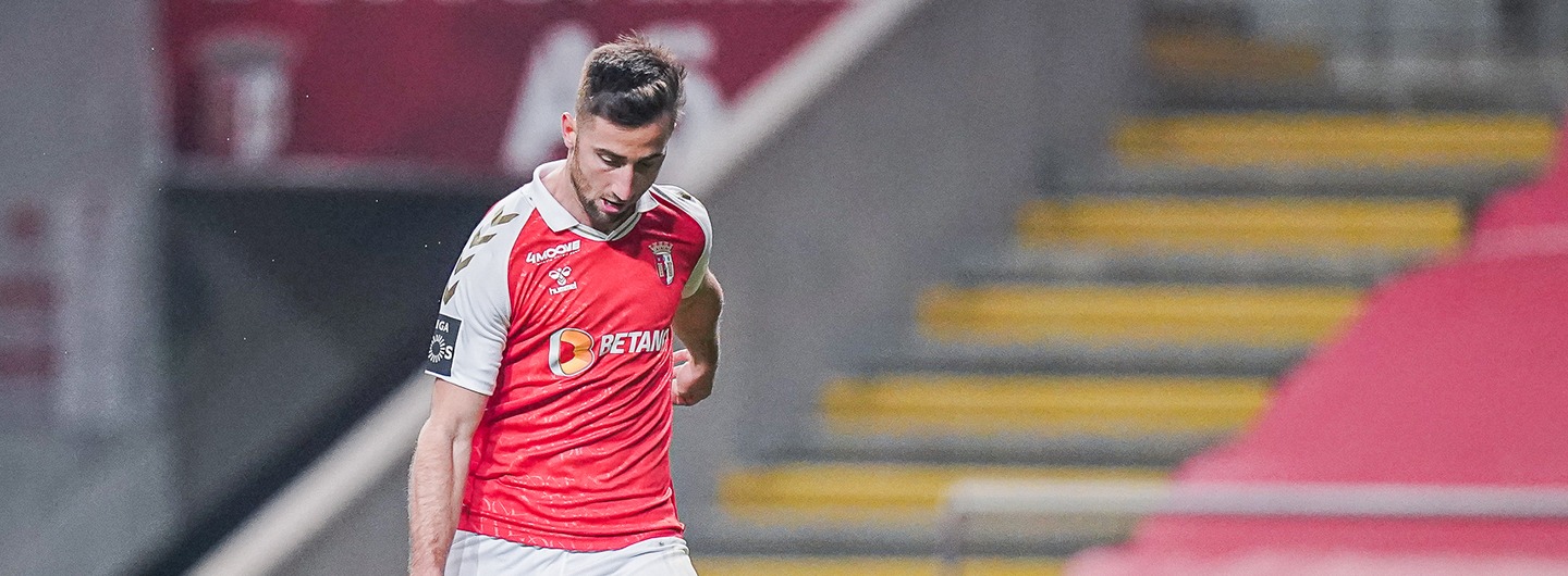 Sporar titular na derrota frente à Eslovénia 1