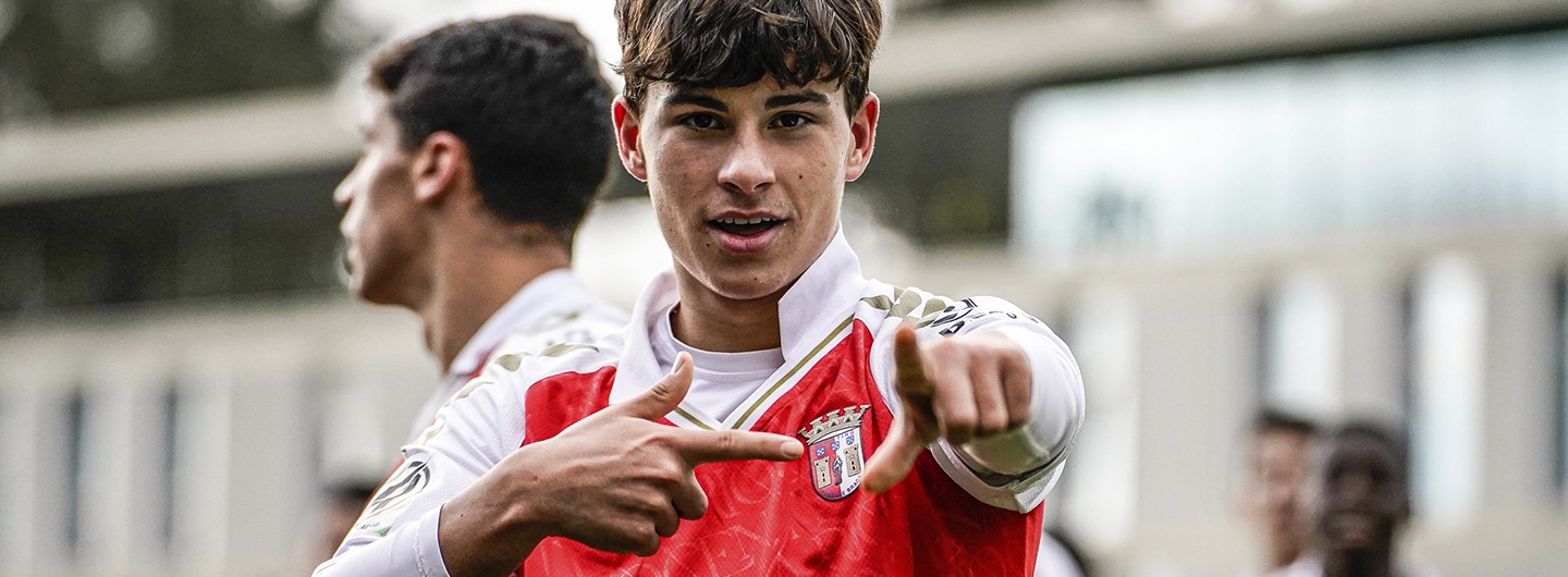 Rodrigo Gomes nomeado para Melhor Jogador da Liga Revelação