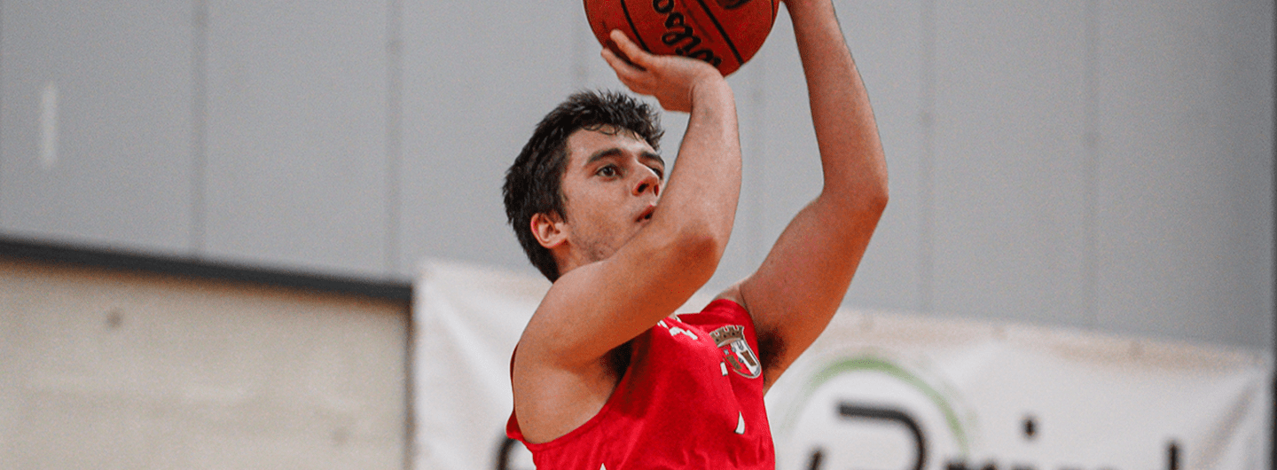 Basquetebol masculino de volta às vitórias 2