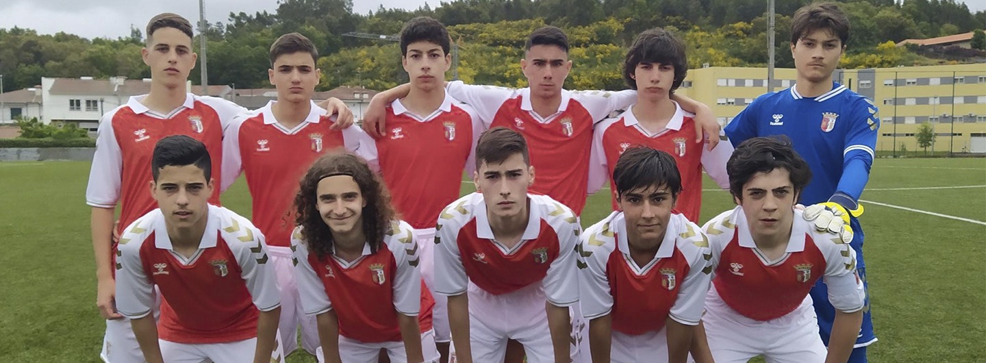 Sub-15 mais fortes no Dérbi