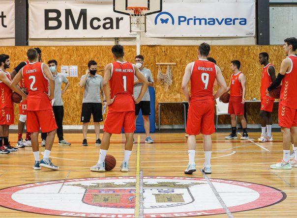 Gverreiros enfrentam Beira-mar nas meias-finais do Campeonato 1