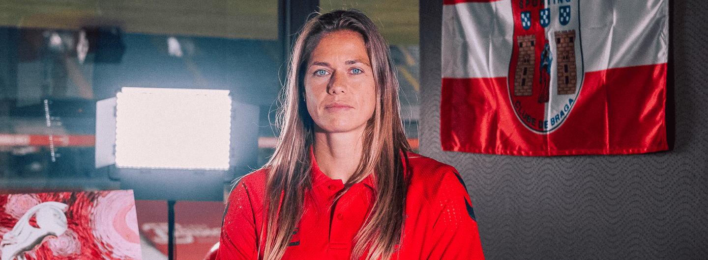 Anouk Dekker é Gverreira 5