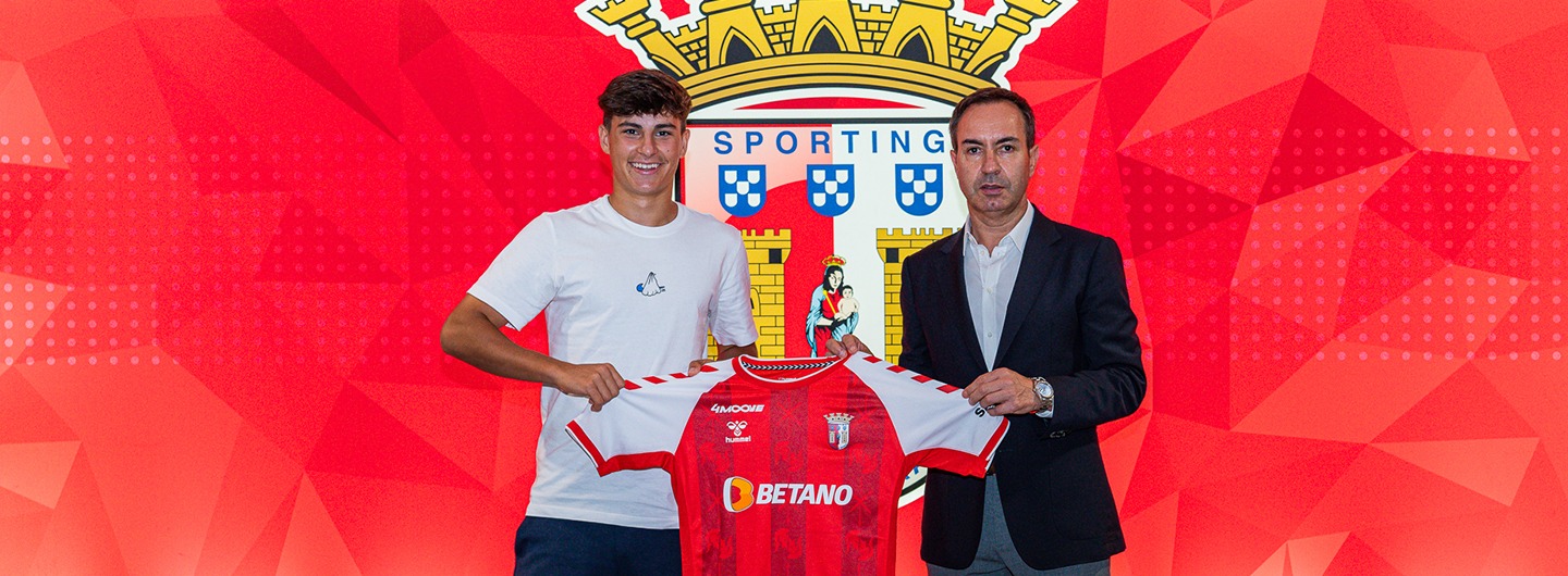 Rodrigo Gomes renova até 2026 1