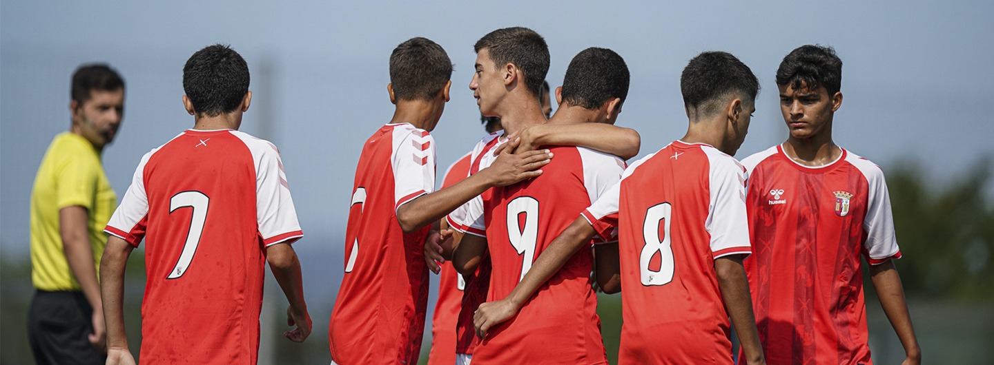 Goleada dos Sub-15 na estreia 2