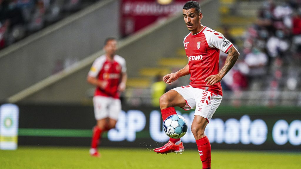 SC Braga vence o CD Tondela 2