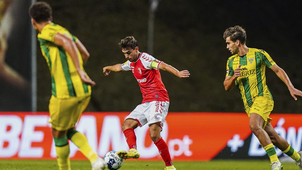 SC Braga vence o CD Tondela 4