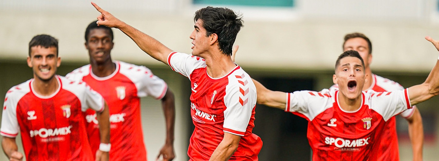 Sub-19 asseguram o primeiro lugar 8