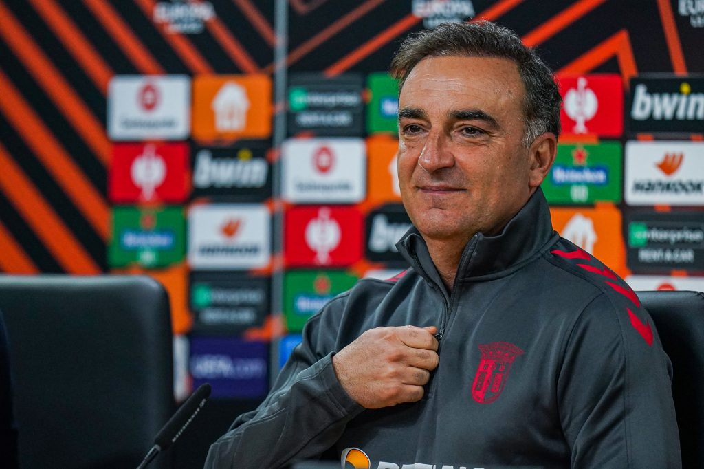 Carlos Carvalhal: "Temos de vencer o jogo amanhã" 3