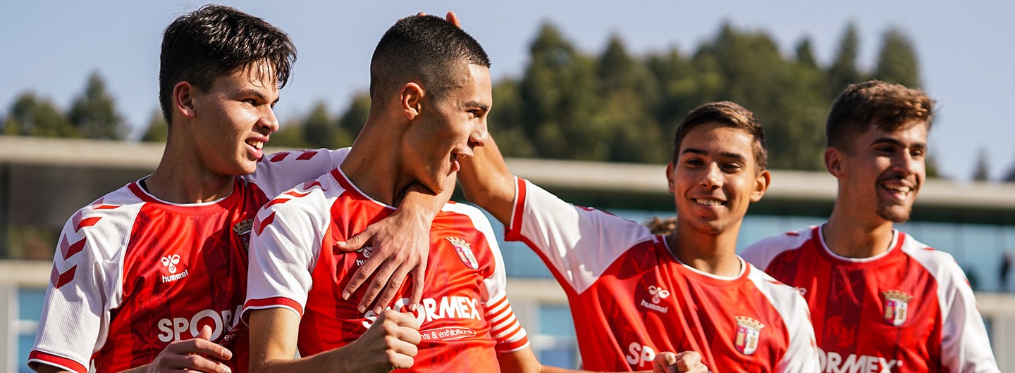 Sub-17 vence o CD Tondela 5