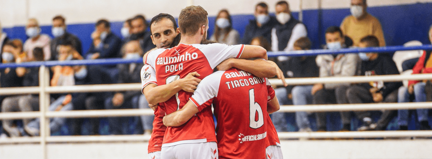 Gverreiros vencem e entram nos lugares de 'playoff' 1