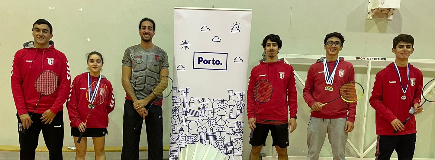 Gverreiros do badminton em destaque
