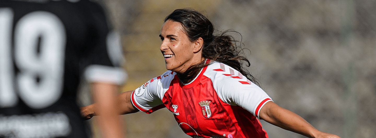 Equipa feminina vence e segue em frente na Taça 2