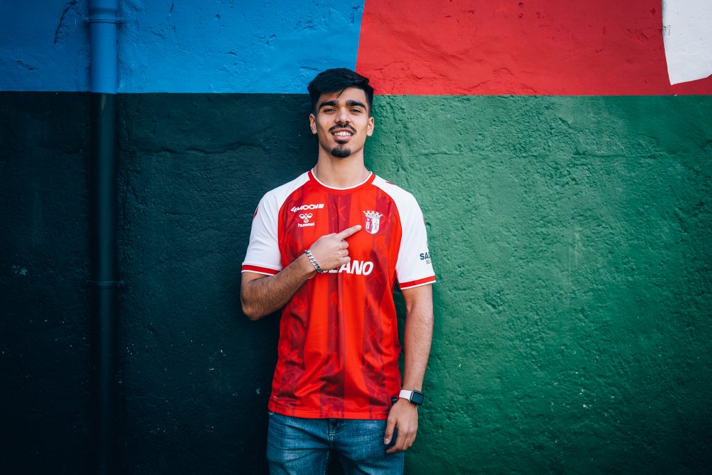 Guilherme Soares renova até 2025 3