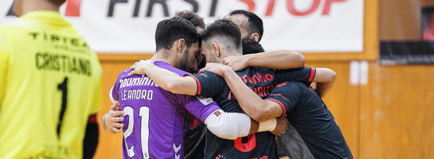 SC Braga/AAUM avança na Taça 4