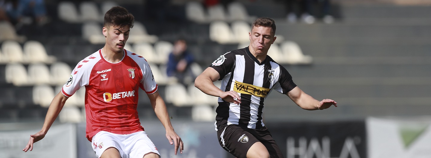 Falta de eficácia traduz-se numa derrota