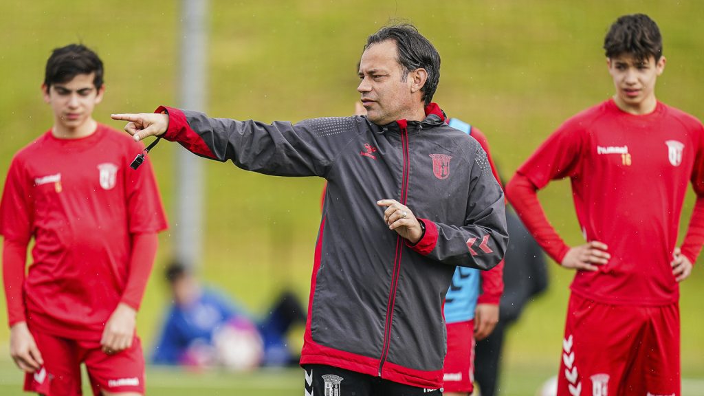 César Silva: "A nossa equipa vai dar uma boa resposta" 4