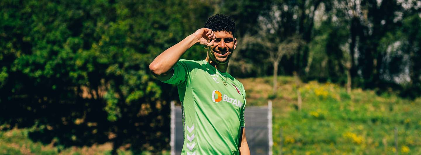 Matheus renova até 2027 1