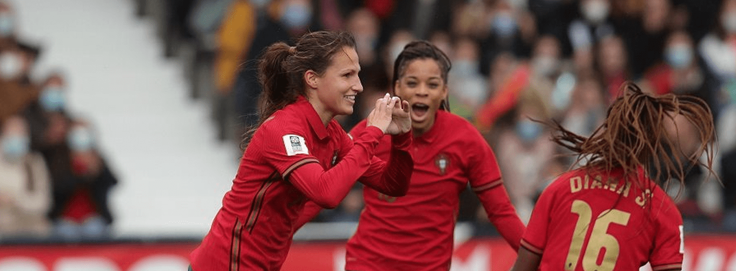 Vanessa Marques marca frente à Bulgária 2